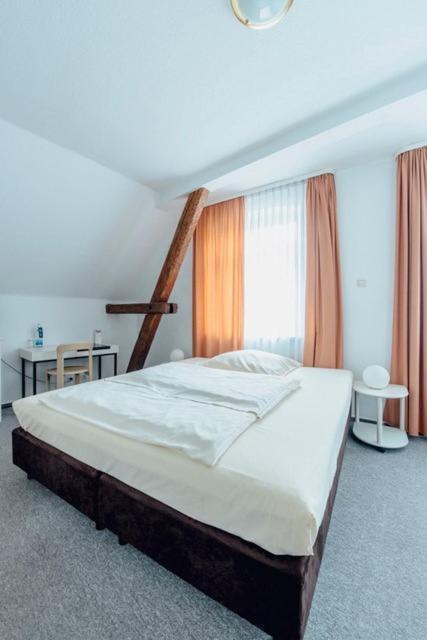 Gasthof Kronprinzen Ellwangen Dış mekan fotoğraf