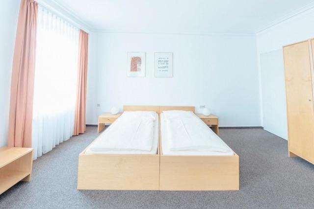 Gasthof Kronprinzen Ellwangen Dış mekan fotoğraf